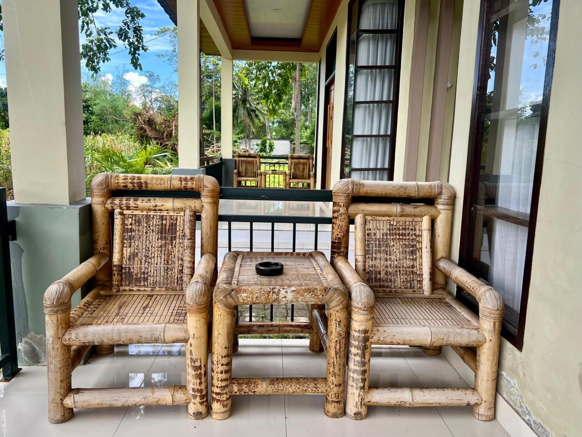 Pohon Purba Resort & Restaurant Labuhan Pandan Exterior foto